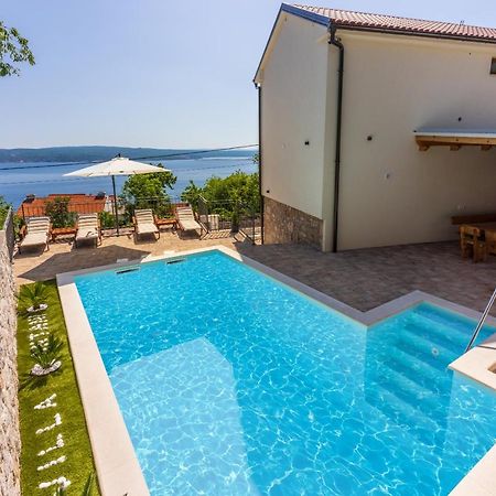 Villa Antani With Heated Pool, Sauna & Jacuzzi Crikvenica Dış mekan fotoğraf