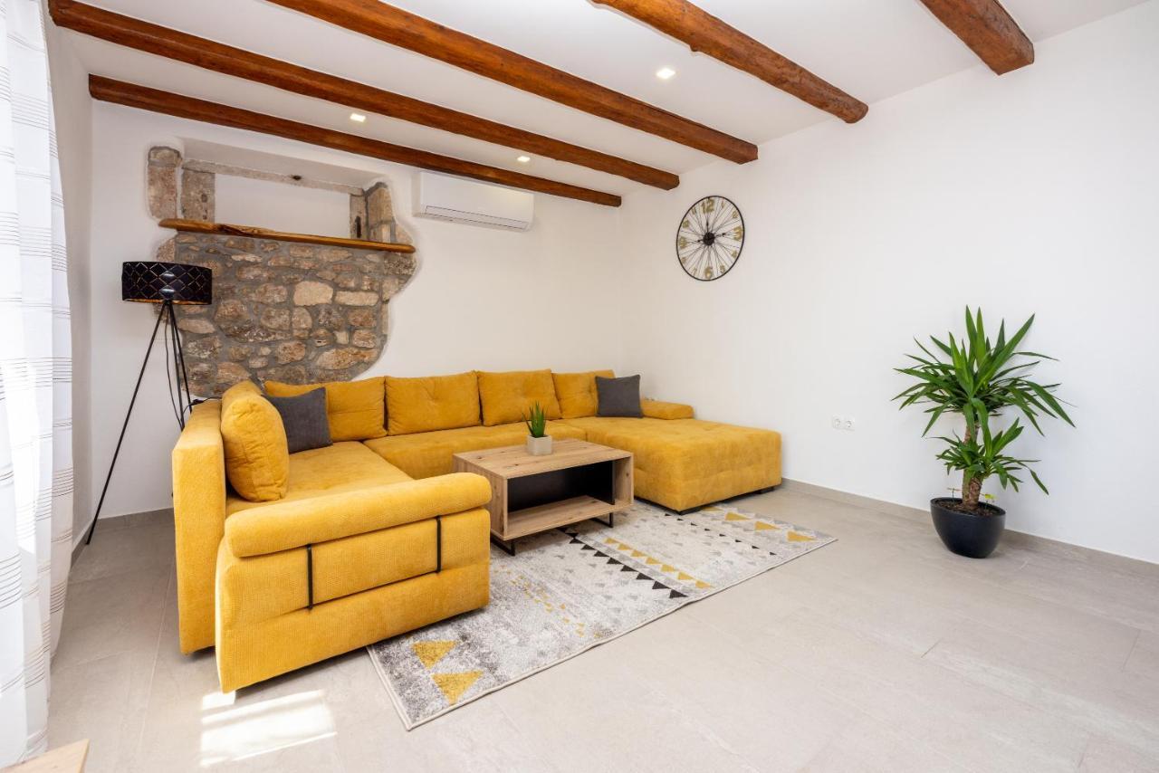 Villa Antani With Heated Pool, Sauna & Jacuzzi Crikvenica Dış mekan fotoğraf